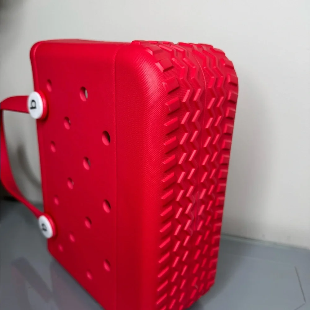 New! EVA Waterproof Bogg or Croc Inspired Tote -Bitty Mini Bag Red - Picture 4 of 4